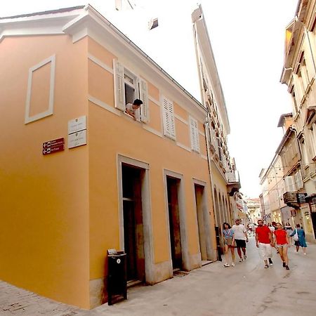 Ttapartmani Pula Exteriér fotografie